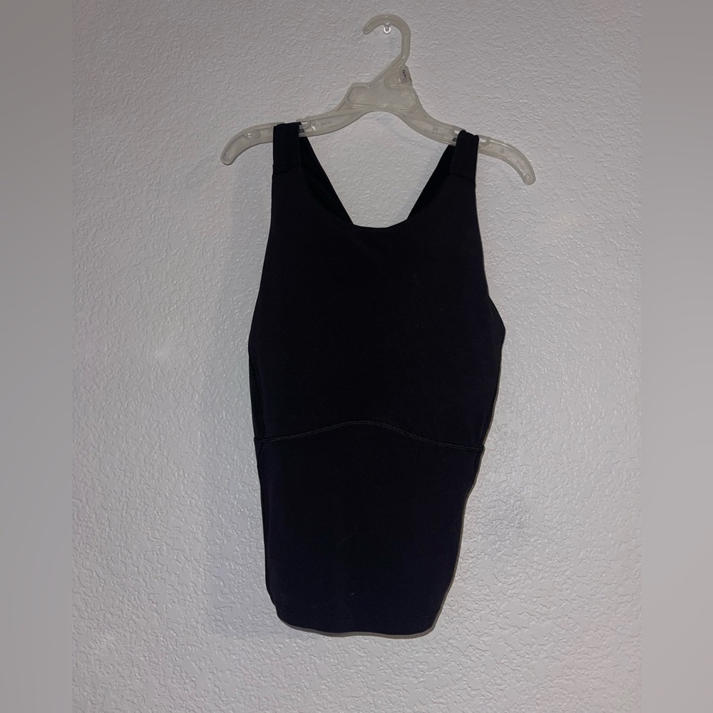 black lulu lemon tank top